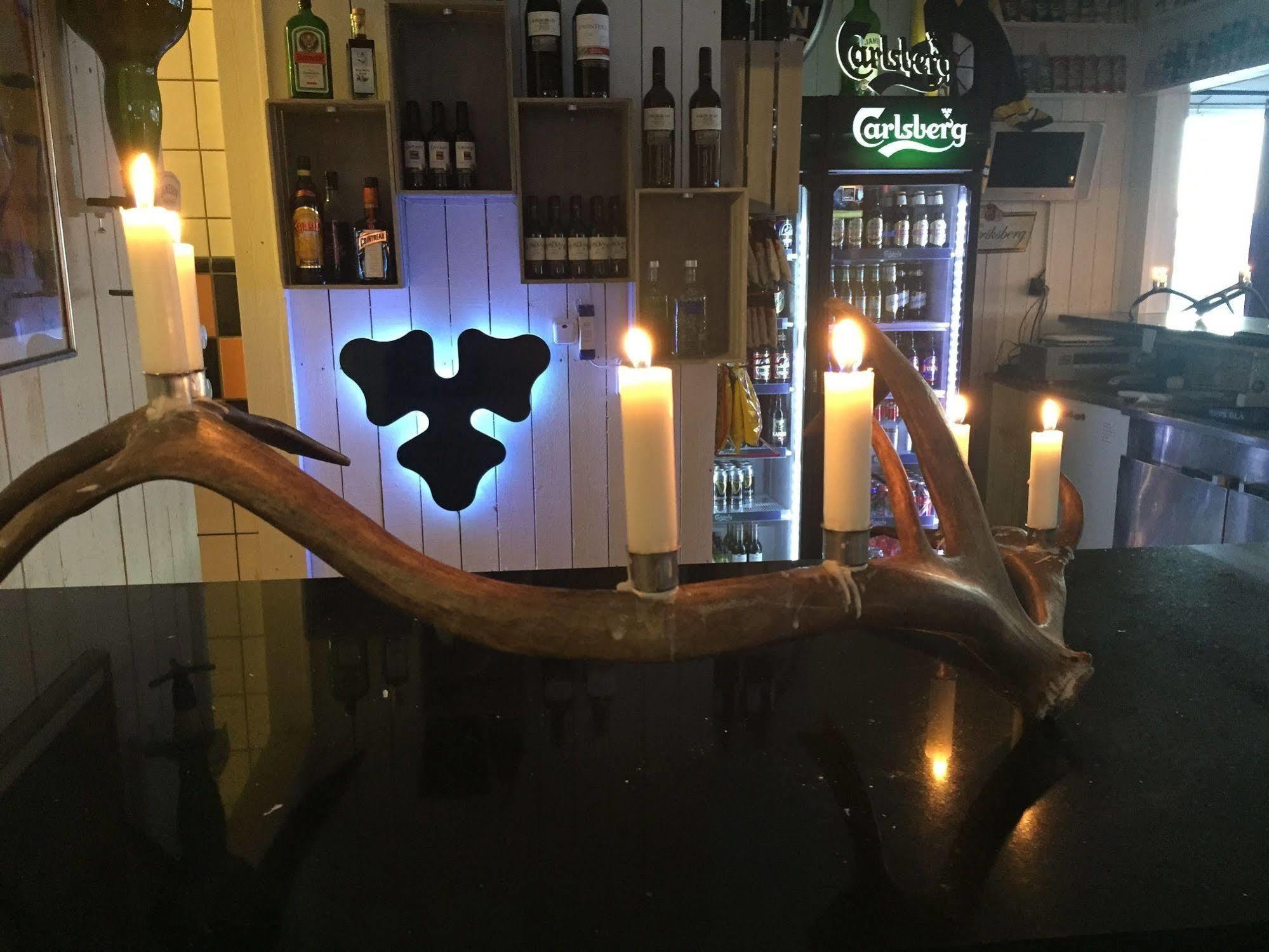 קירונה Hotel E-10 By First מראה חיצוני תמונה